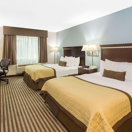 Hotel Baymont By Wyndham Mattoon Exterior foto